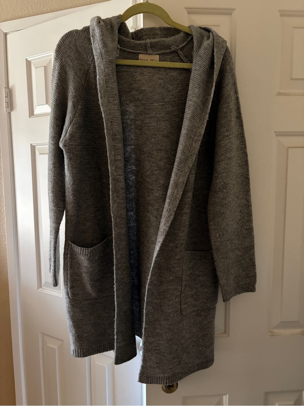 Lightweight Hooded Open-Front Cardigan in Gray